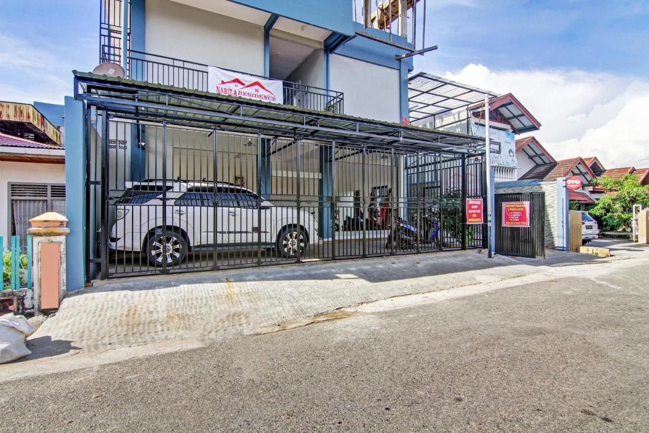 Oyo 90704 Nabila Residence Syariah Паданг Екстер'єр фото
